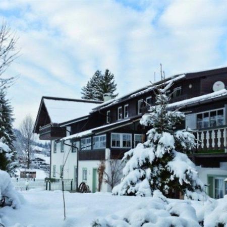 Hotel Hahnenhof Kitzbühel Exterior foto